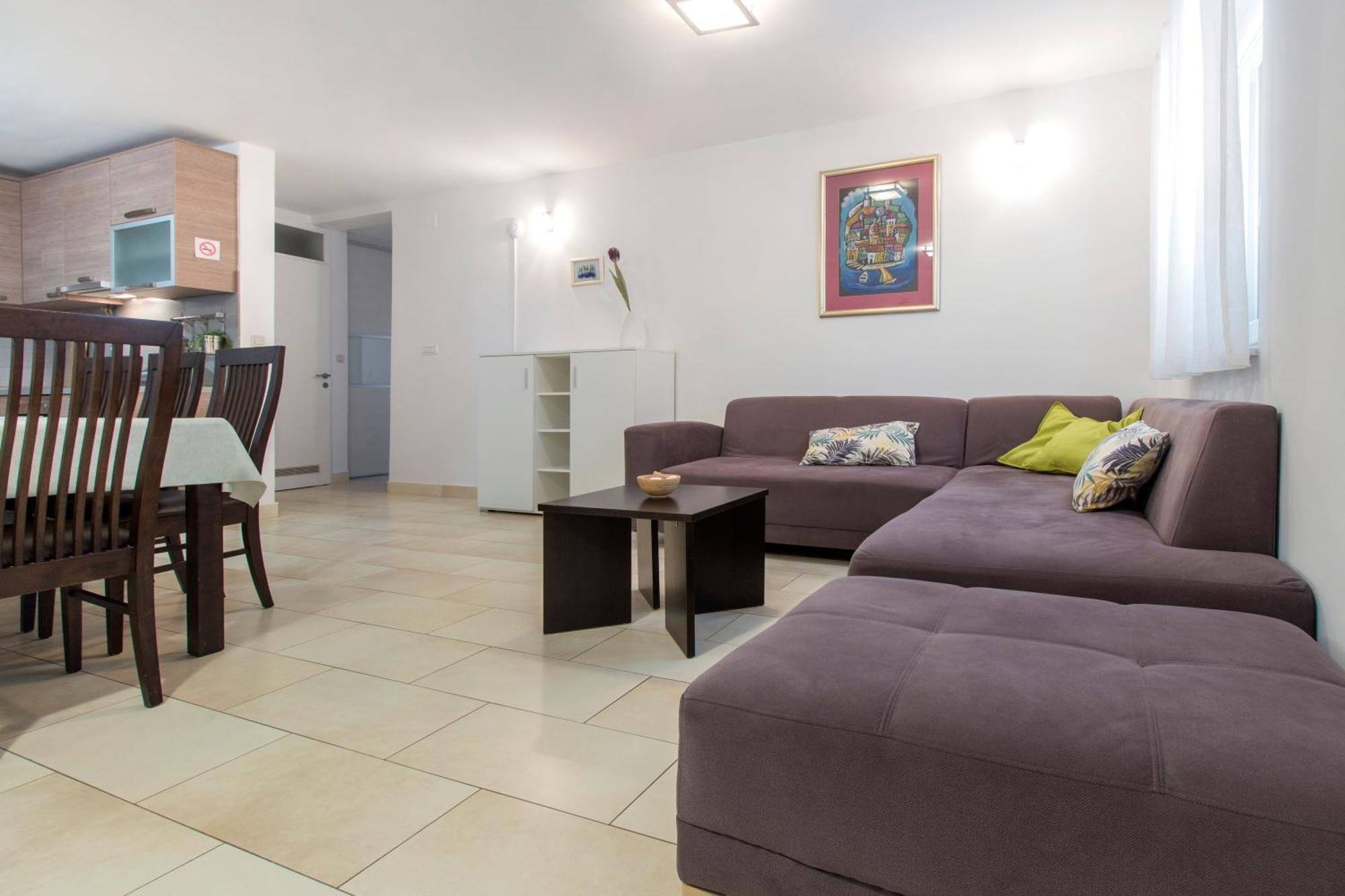 Apartmani Gnjidic Srima Esterno foto