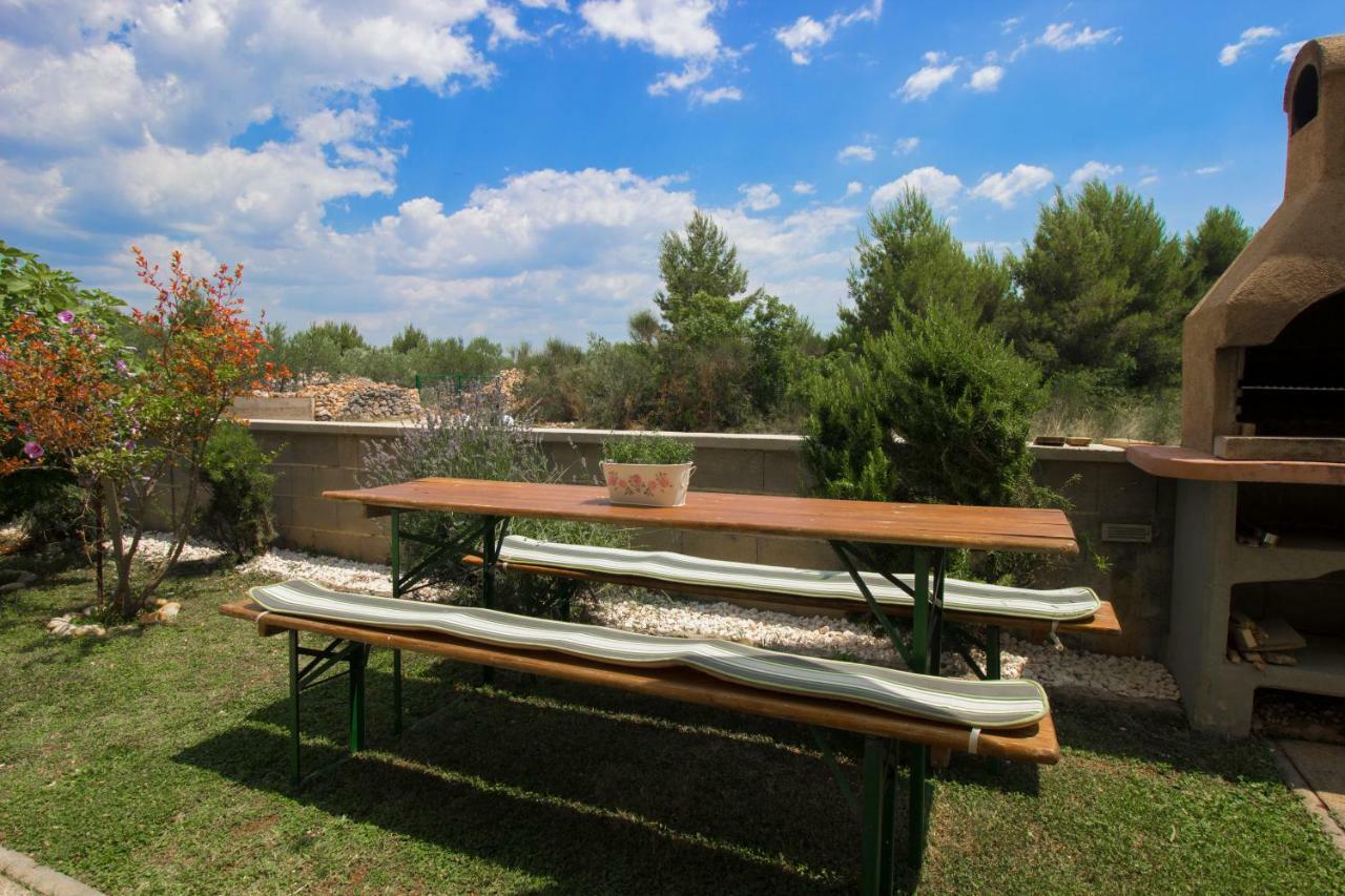 Apartmani Gnjidic Srima Esterno foto
